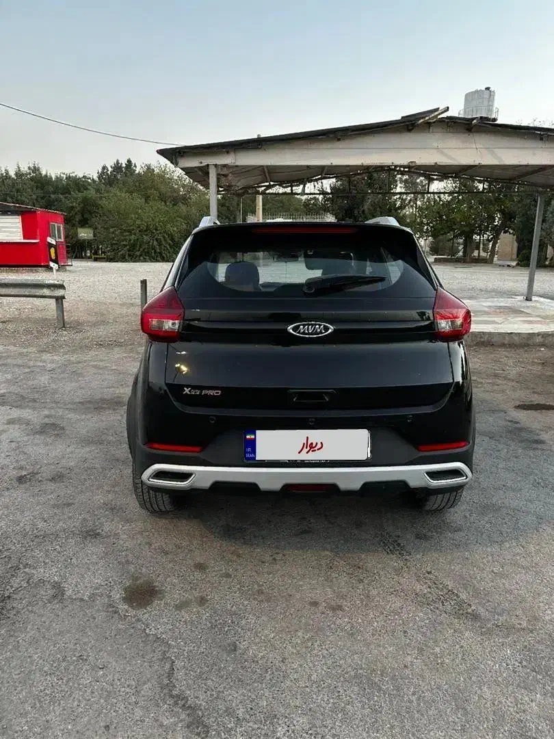 ام وی ام X22 پرو دنده‌ای - 1401