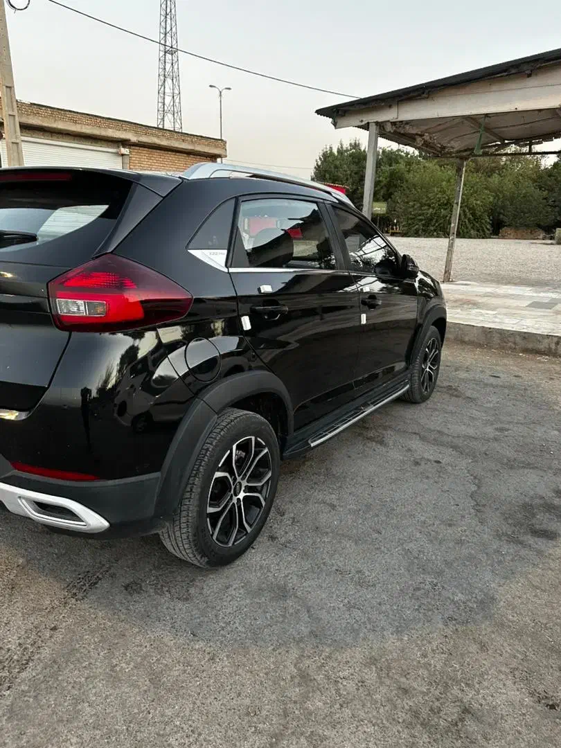 ام وی ام X22 پرو دنده‌ای - 1401