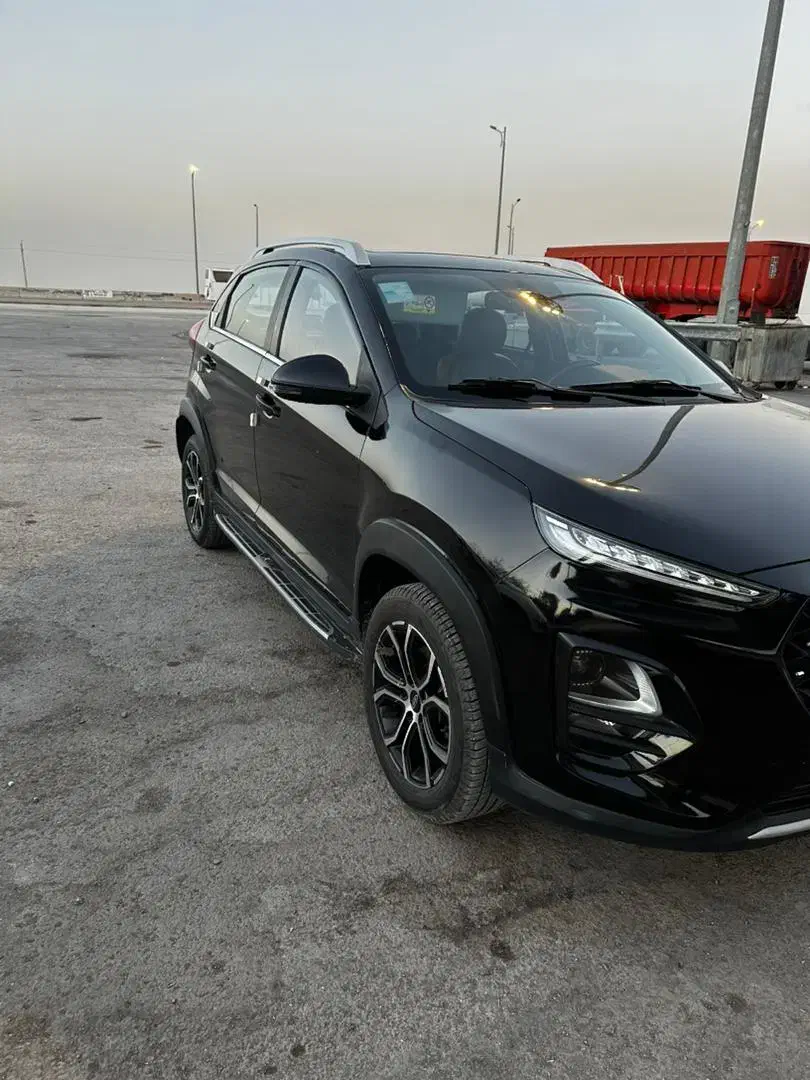 ام وی ام X22 پرو دنده‌ای - 1401