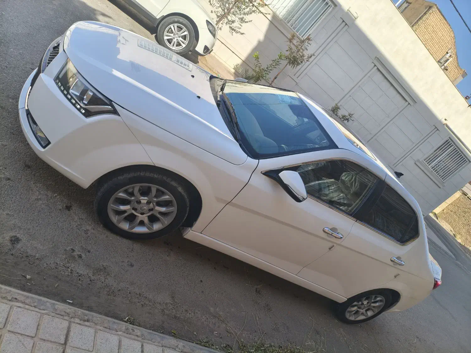 دنا پلاس توربو 6 دنده - 1402