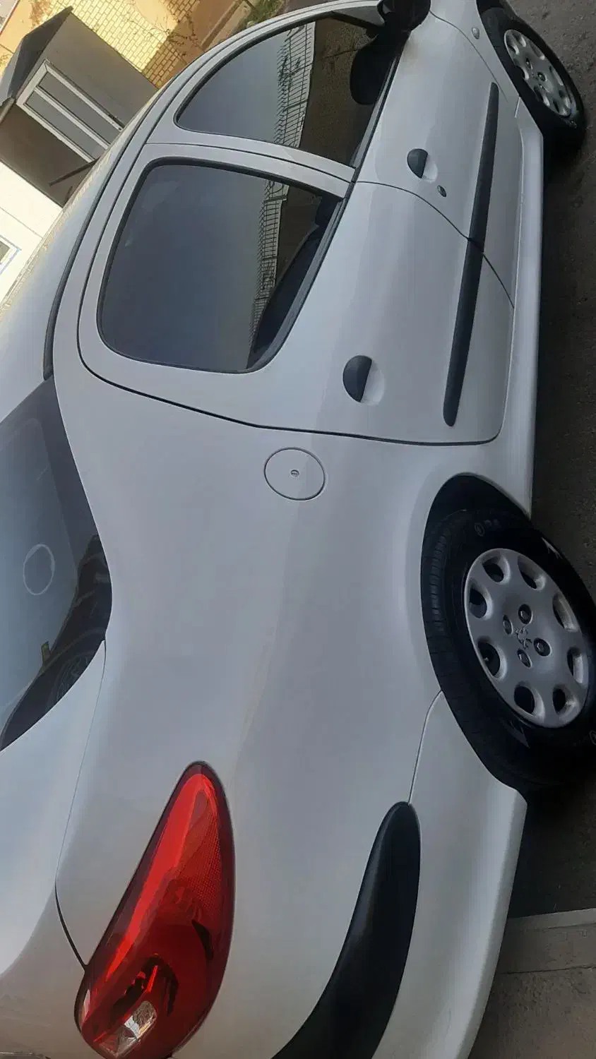 پژو ۲۰۶ صندوق دار v8 - 1395