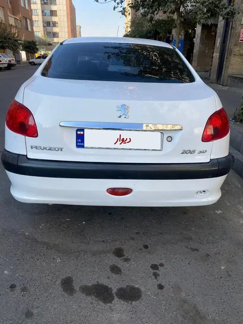 پژو ۲۰۶ صندوق دار v8 - 1394