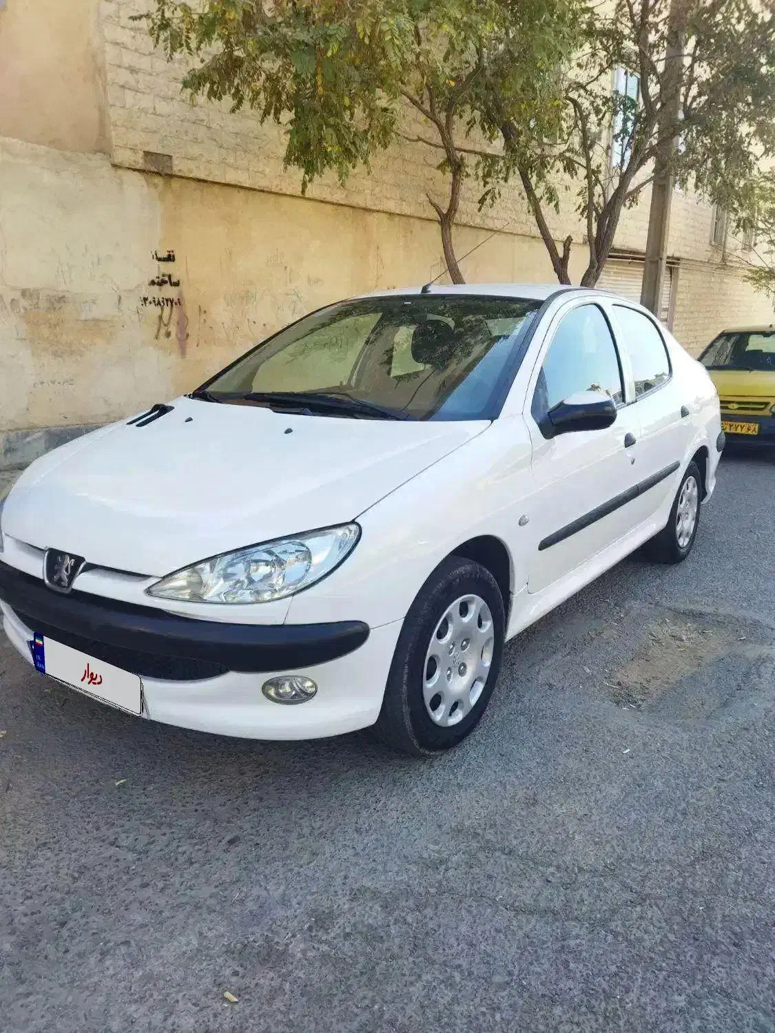 پژو ۲۰۶ صندوق دار v8 - 1396