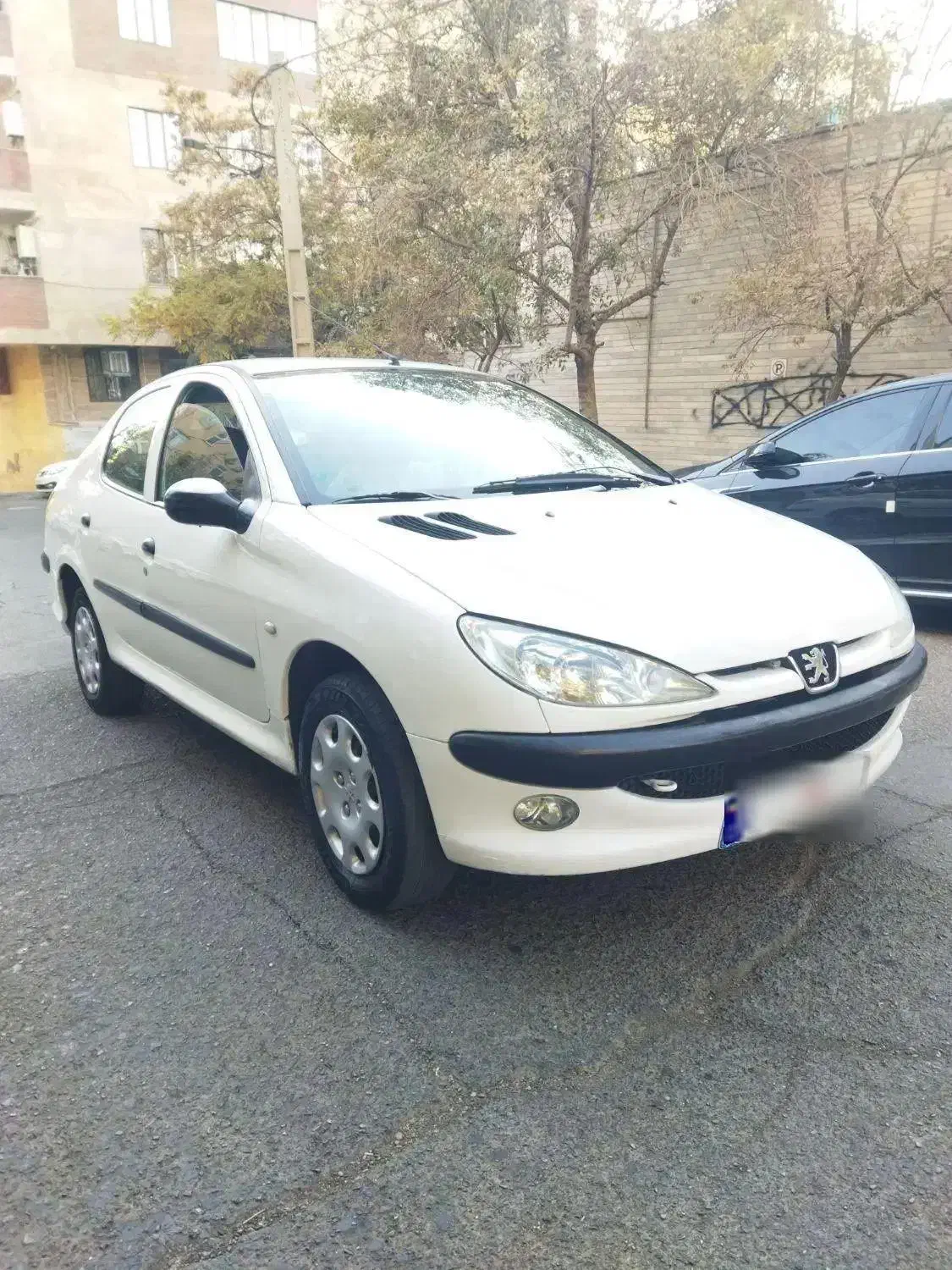 پژو ۲۰۶ صندوق دار v8 - 1396