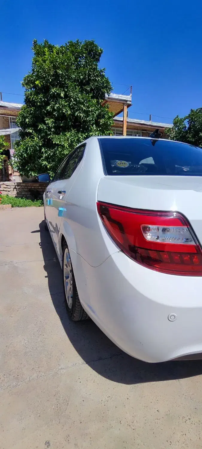 دنا پلاس توربو اتوماتیک - 1402