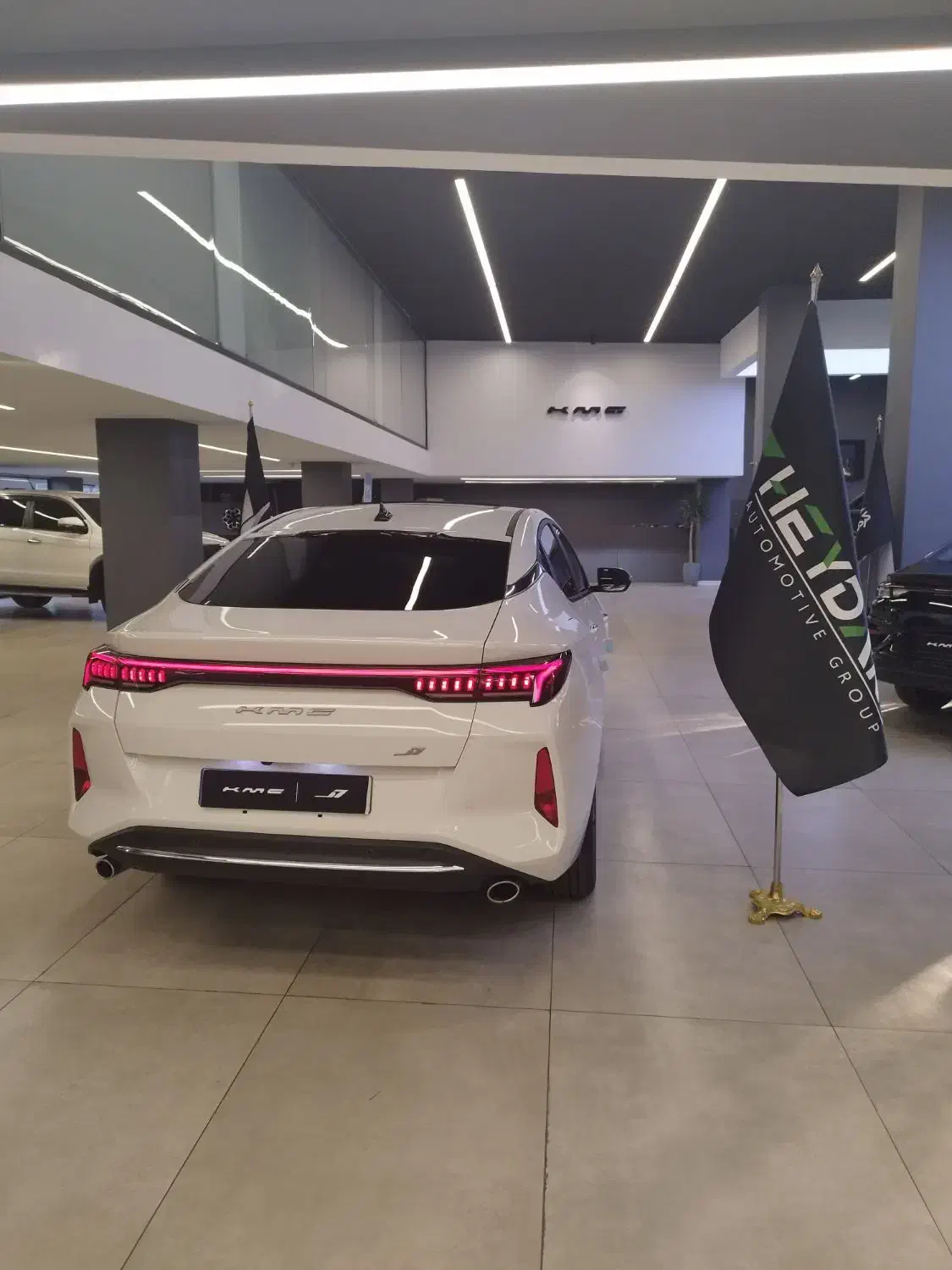 کی ام سی J7 اتوماتیک - 1404