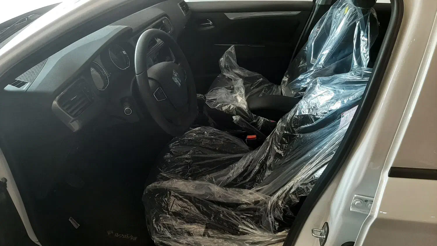 تارا دنده‌ای v1 پلاس ۶ دنده - 1404