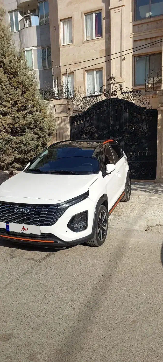 خودرو ام وی ام، X33 کراس آگهی ann_20906644