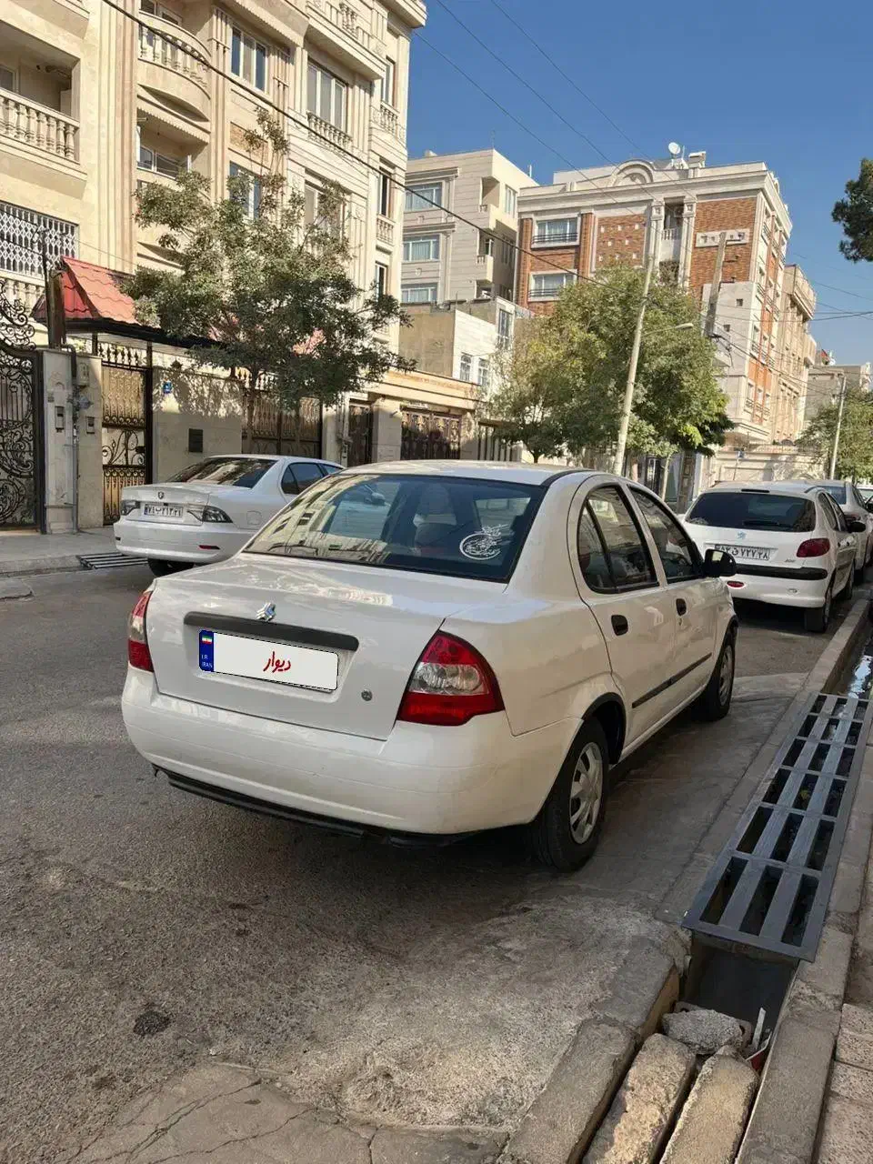 تیبا صندوق دار EX - 1395