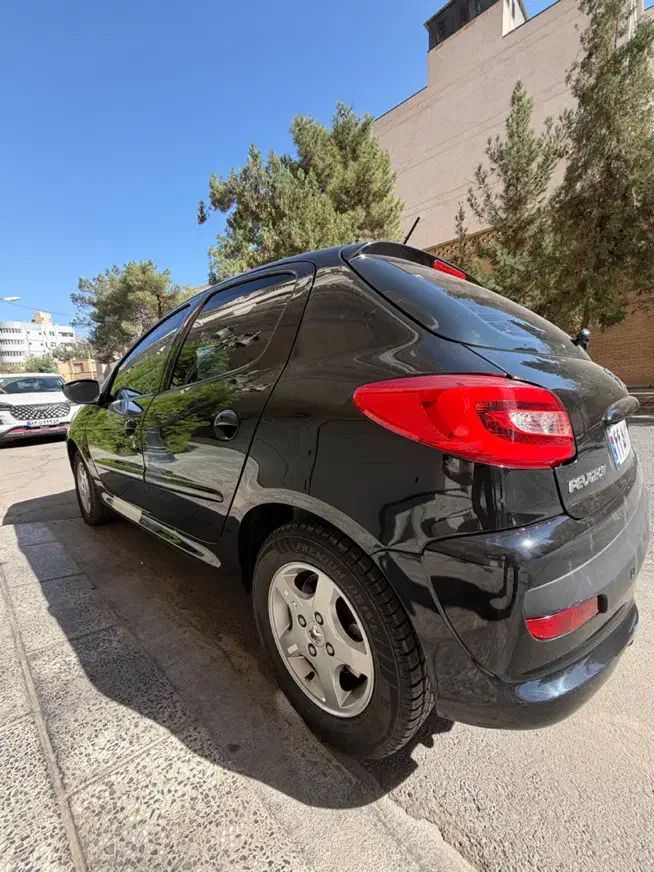 پژو 207 پانوراما دنده‌ای - 1402