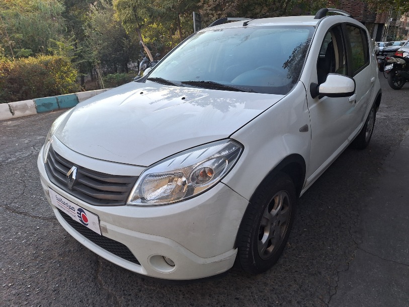 خودرو رنو، ساندرو آگهی ann_20906867