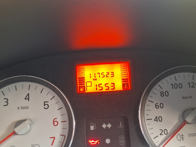 رنو ساندرو اتوماتیک - 1395