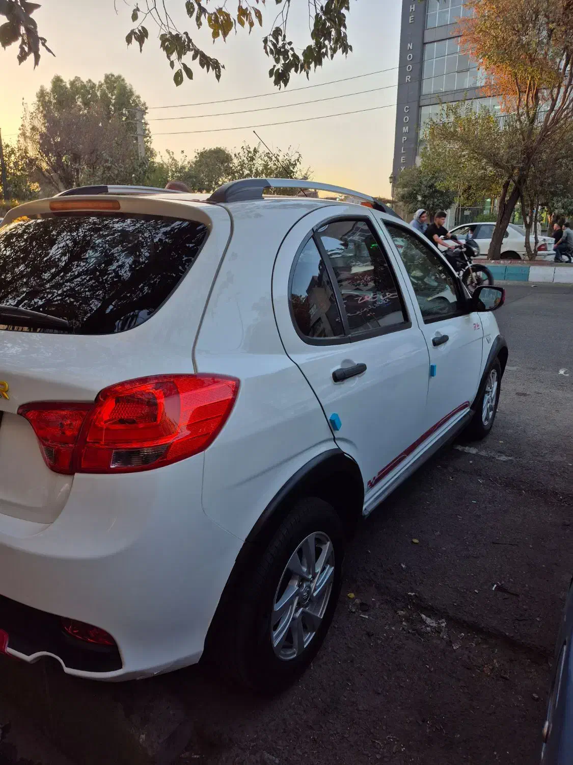 کوییک R دنده‌ای - 1401