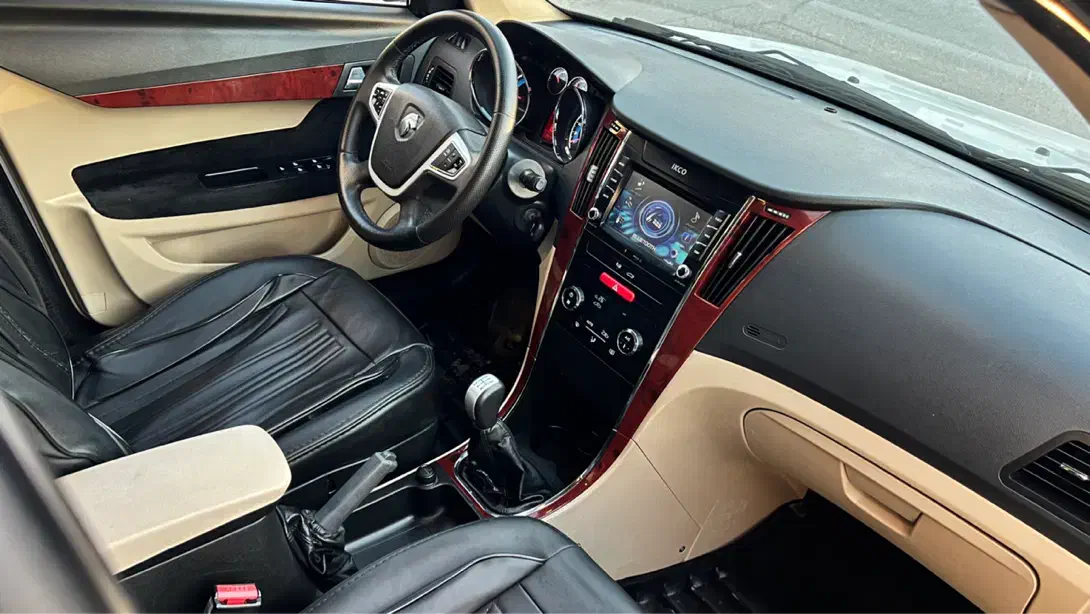 دنا پلاس تیپ ۲ سانروف ۴ ایربگ - 1399