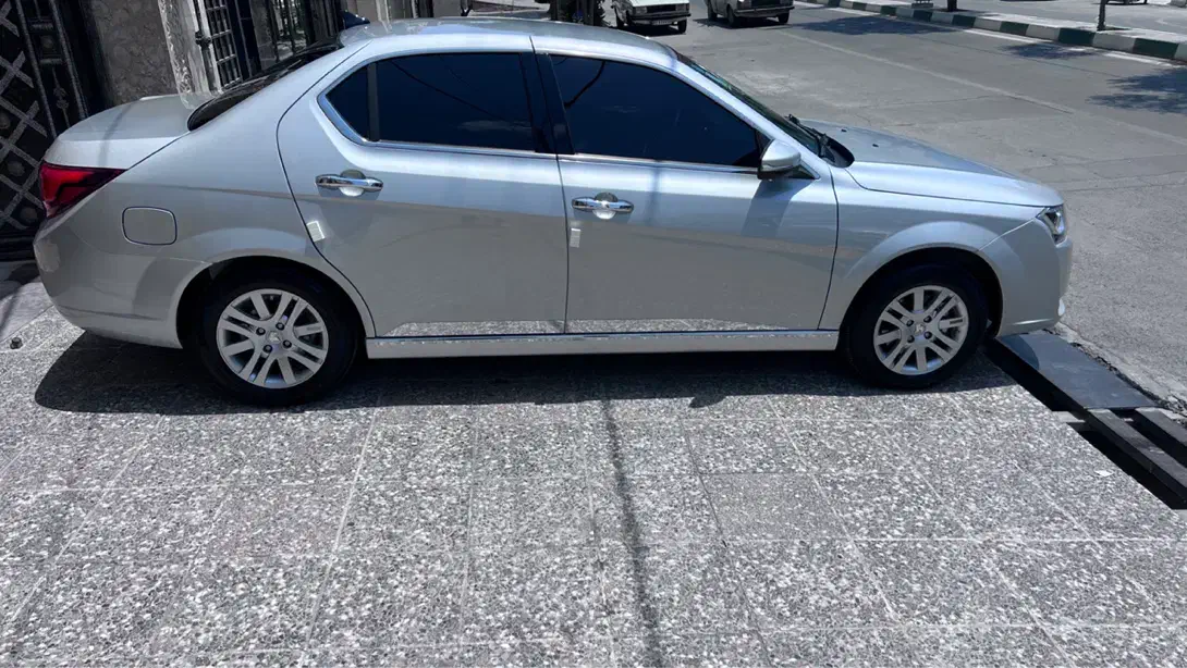 دنا پلاس تیپ ۲ سانروف ۴ ایربگ - 1399