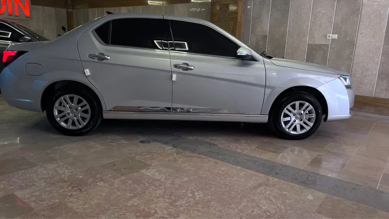 دنا پلاس تیپ ۲ سانروف ۴ ایربگ - 1399