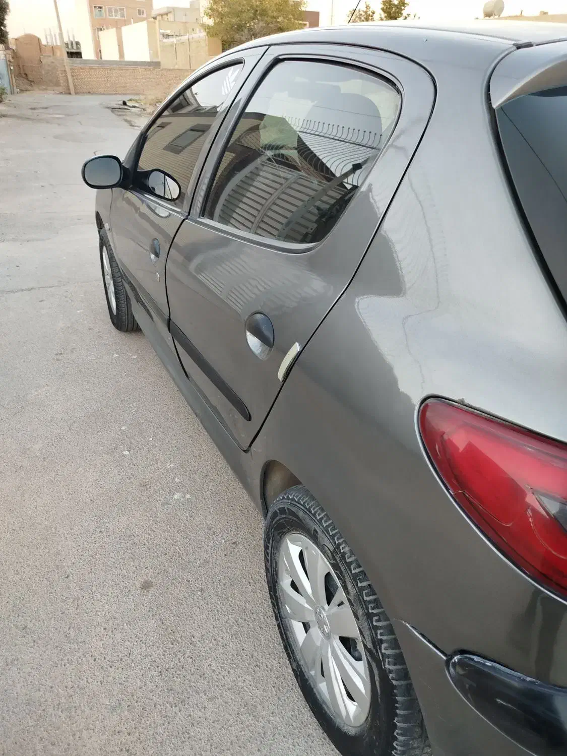 پژو 206 تیپ 2 - 1382