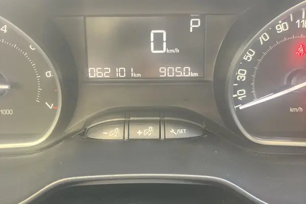 پژو 2008 اتوماتیک - 1398