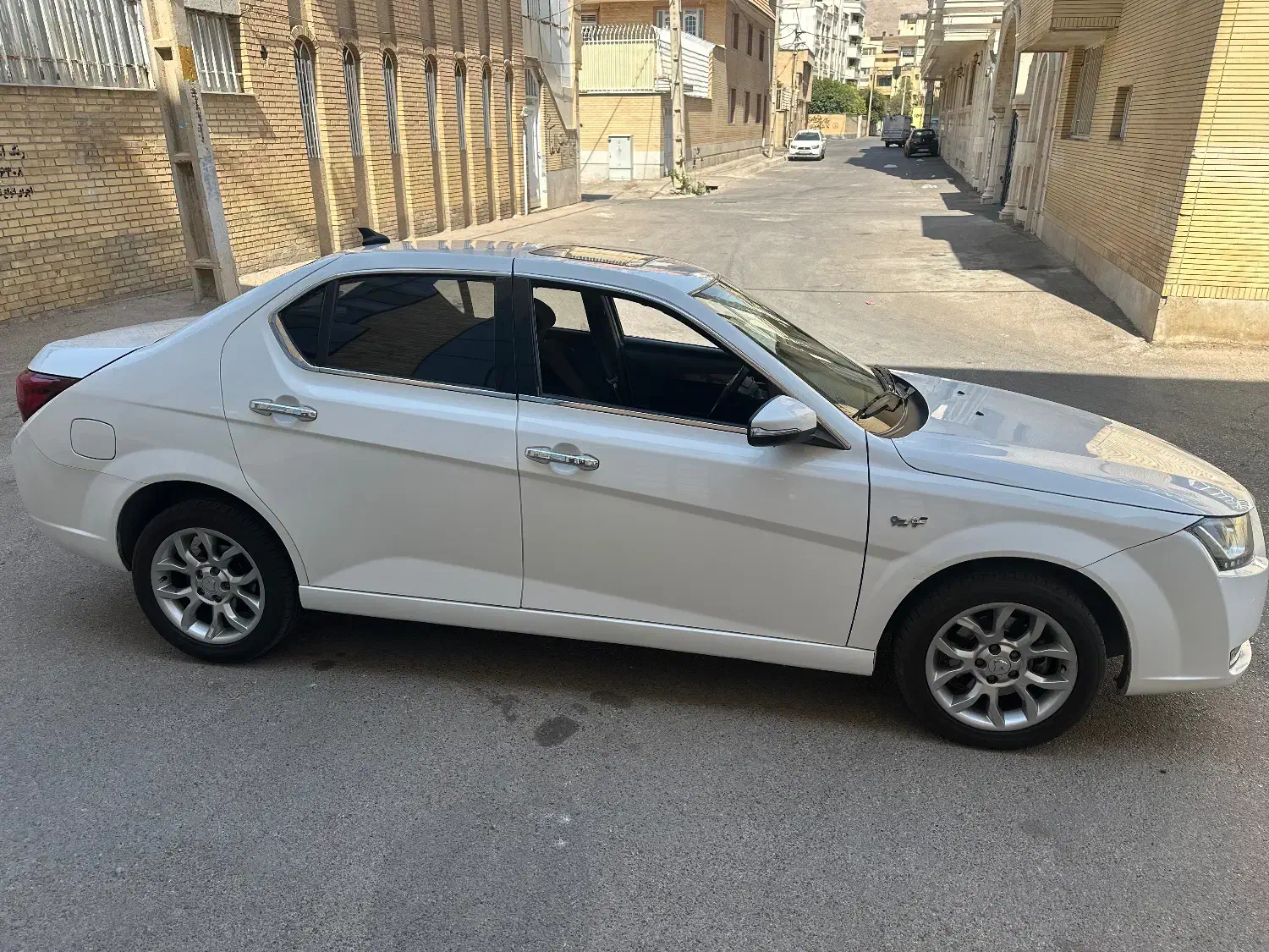 دنا پلاس توربو اتوماتیک - 1401