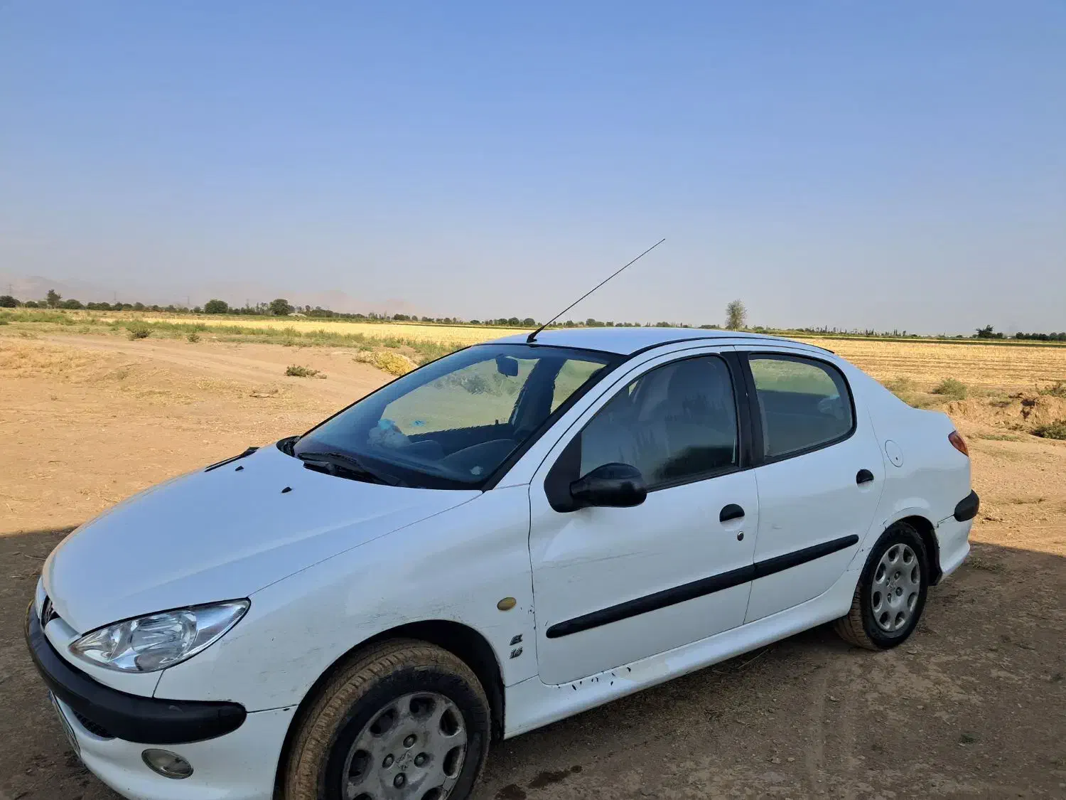 پژو ۲۰۶ صندوق دار v2 - 1390