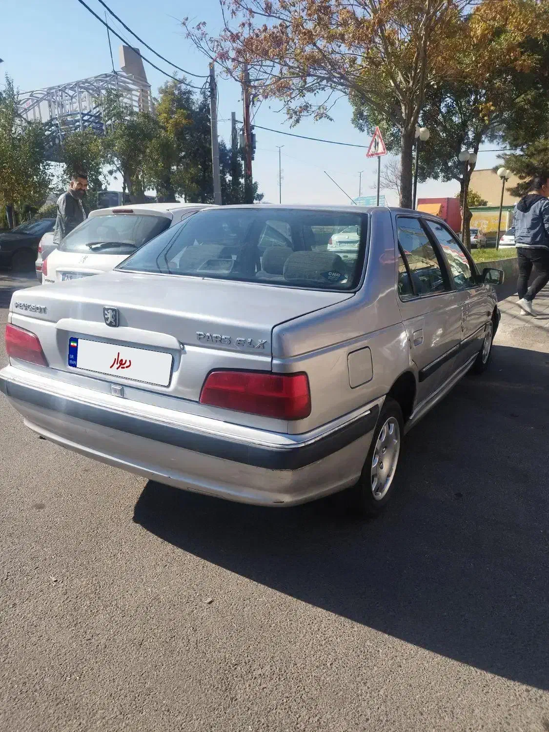 پژو پارس سال - 1383