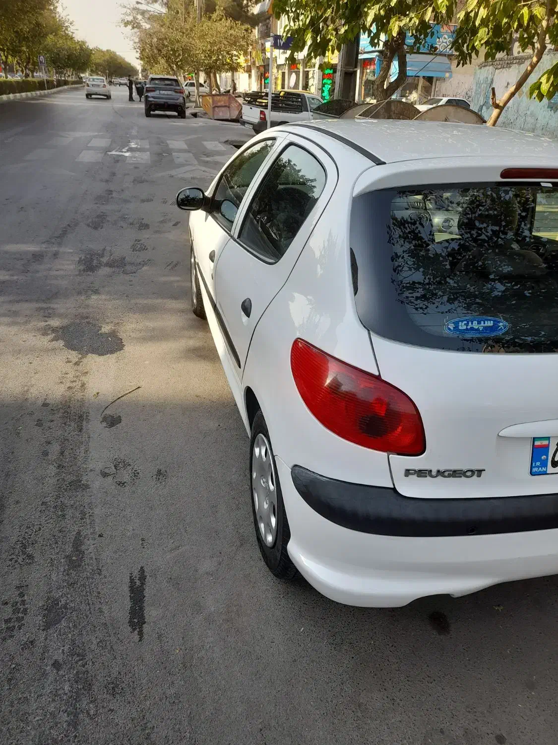 پژو 206 تیپ 2 - 1396