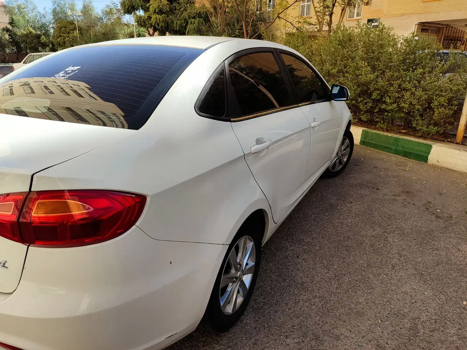 جک J4 اتوماتیک ساده - 1399