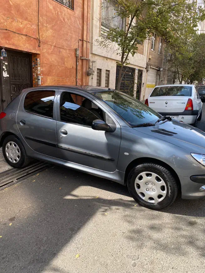 پژو 206 تیپ 5 - 1396