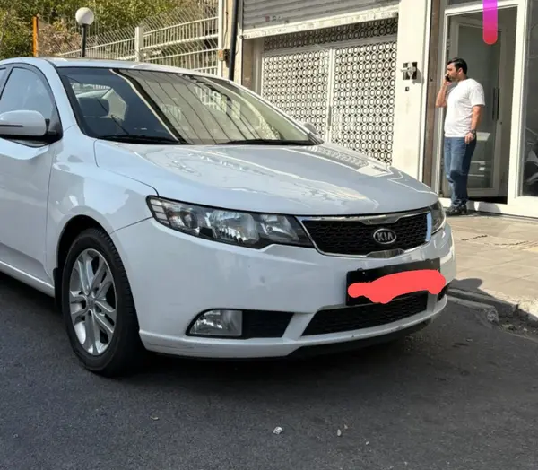 خودرو کیا، سراتو مونتاژ آگهی ann_20907443