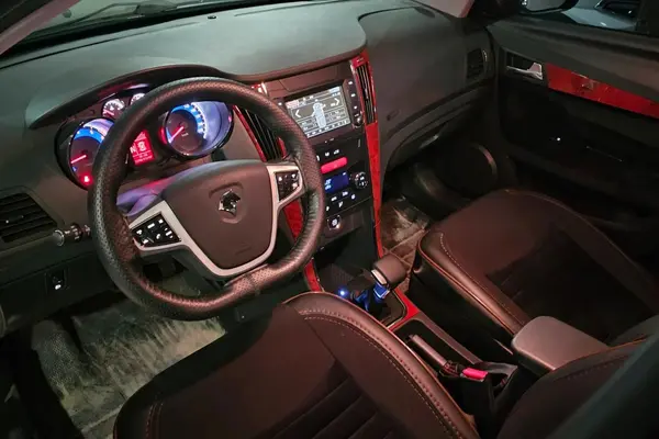 دنا پلاس ۶ دنده EF7p - 1404