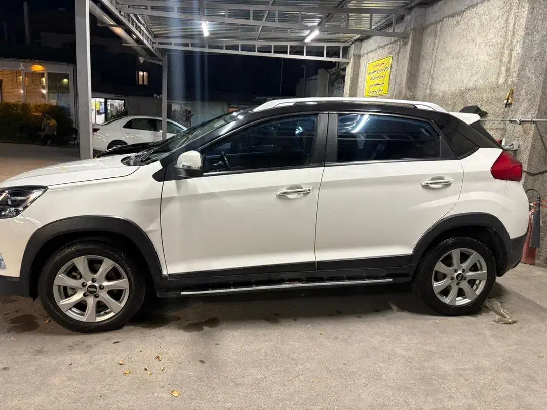 ام وی ام X22 اتوماتیک اسپرت اکسلنت - 1400