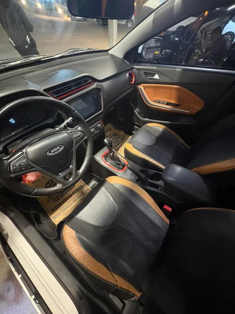 ام وی ام X22 اتوماتیک اسپرت اکسلنت - 1400