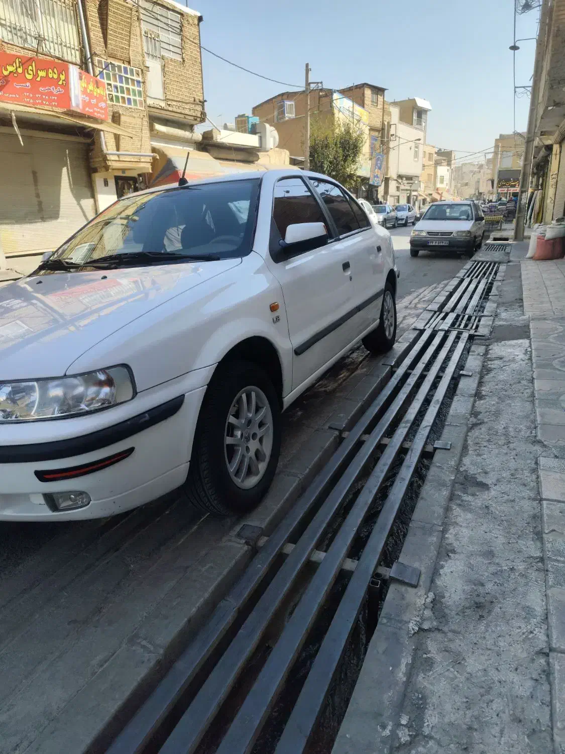 سمند LX XU7 - 1395