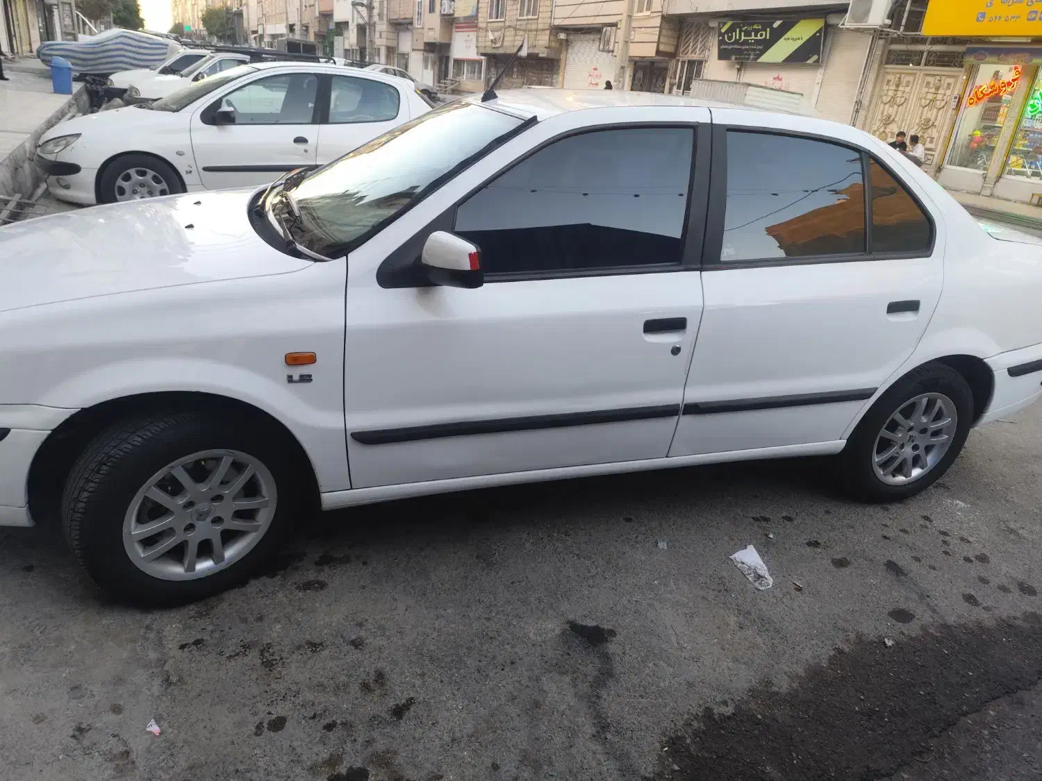 سمند LX XU7 - 1395