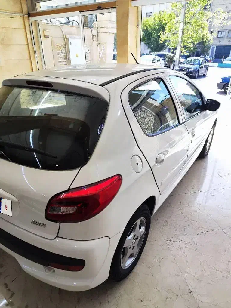 پژو 207 اتوماتیک TU5P - 1403