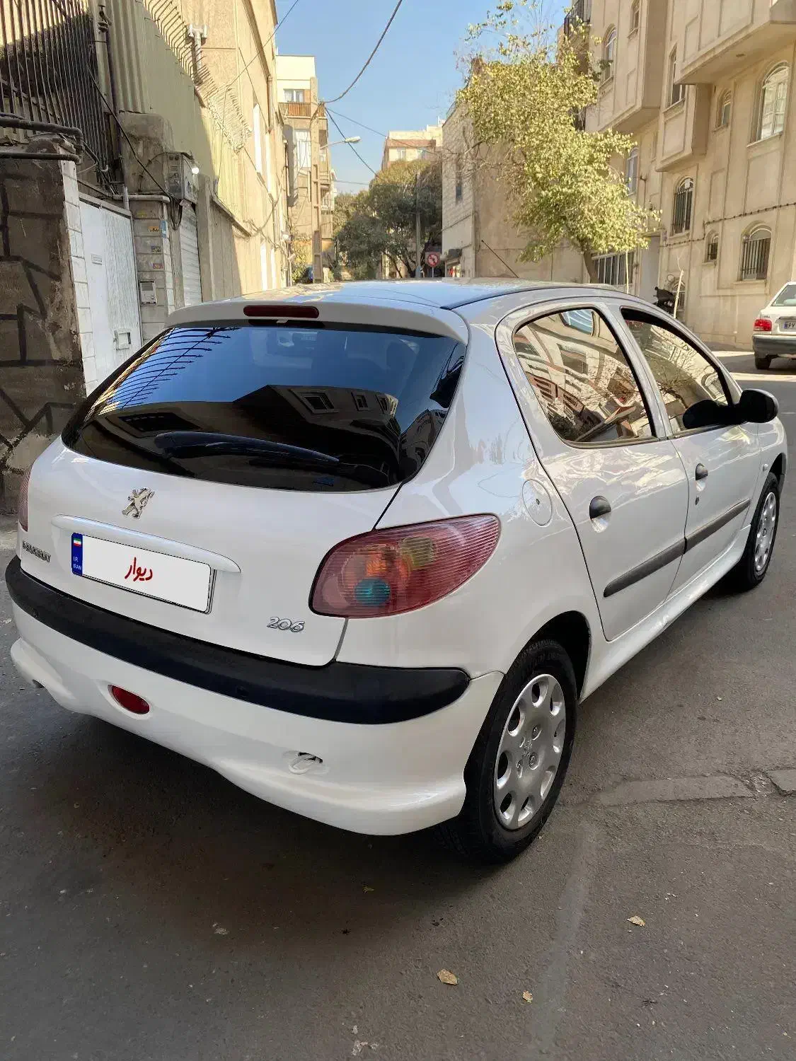 پژو 206 تیپ 2 - 1395