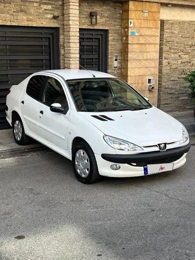 پژو ۲۰۶ صندوق دار v20 - 1388