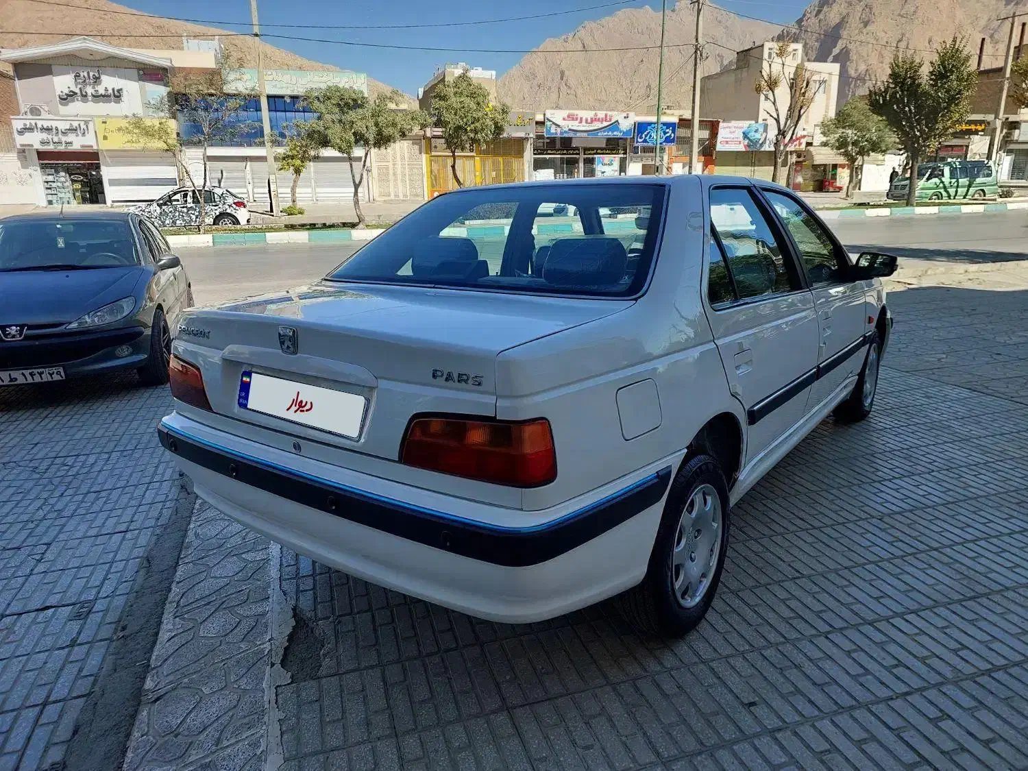 پژو پارس سال - 1392