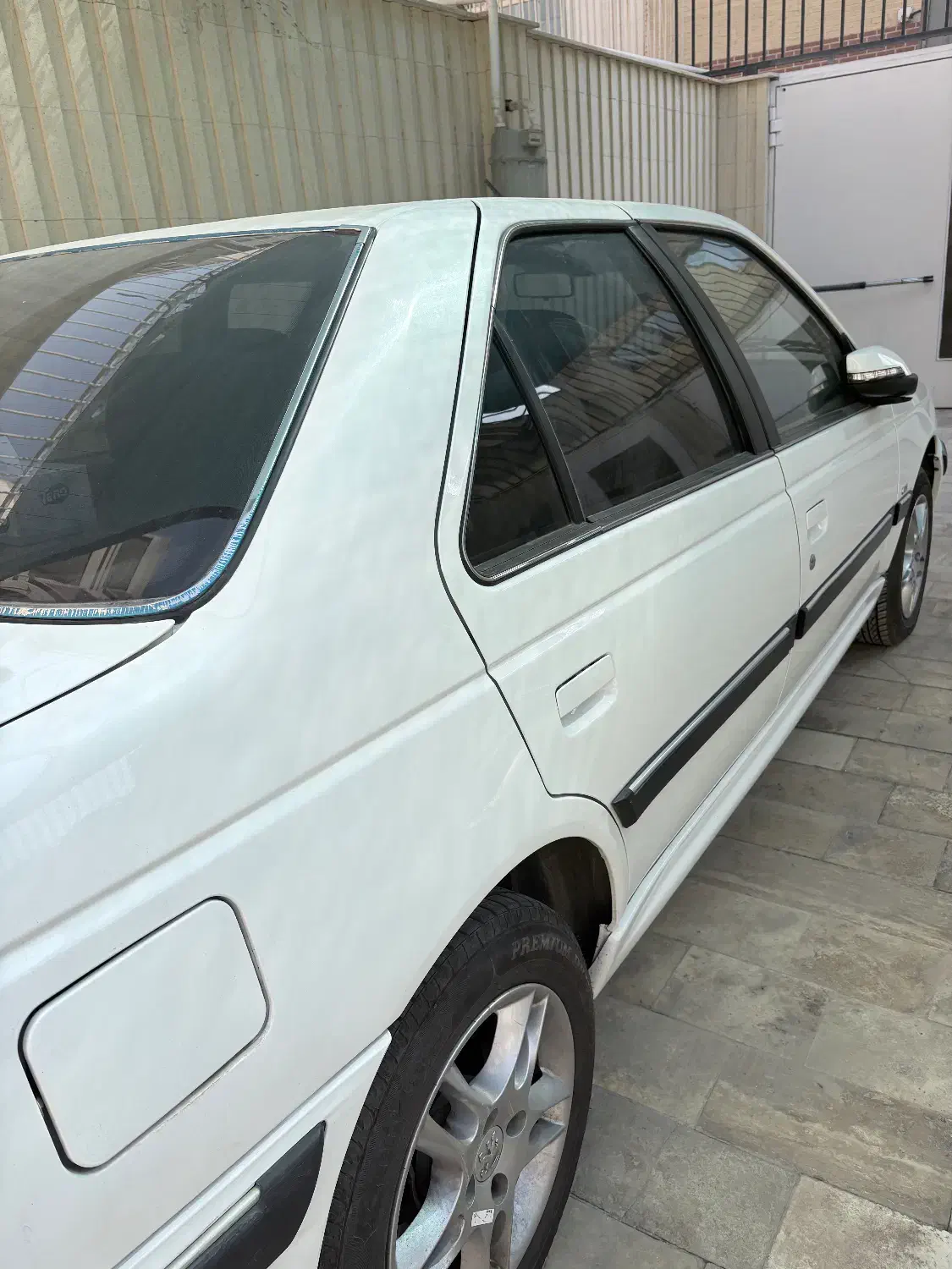 پژو پارس LX - 1401