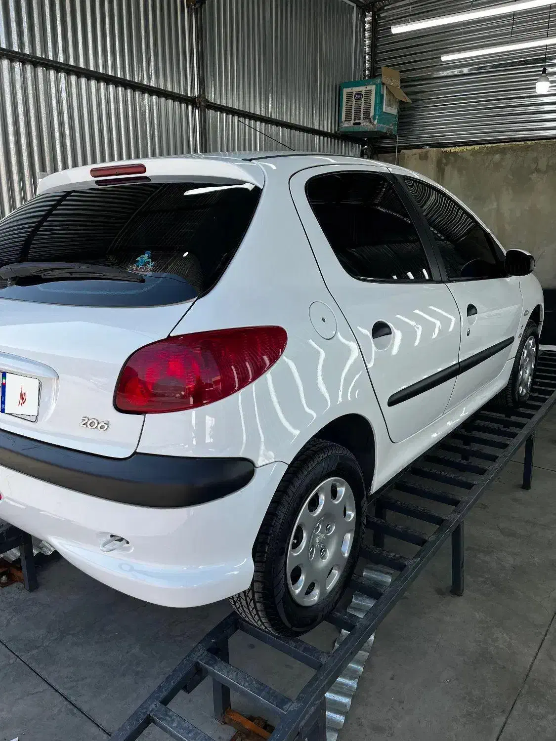 پژو 206 تیپ 2 - 1390