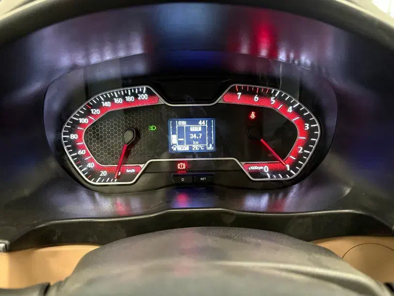 اطلس GL دنده‌ای - 1404