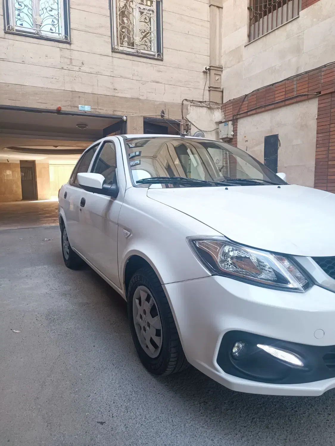 ساینا S دنده‌ای دوگانه سوز - 1402