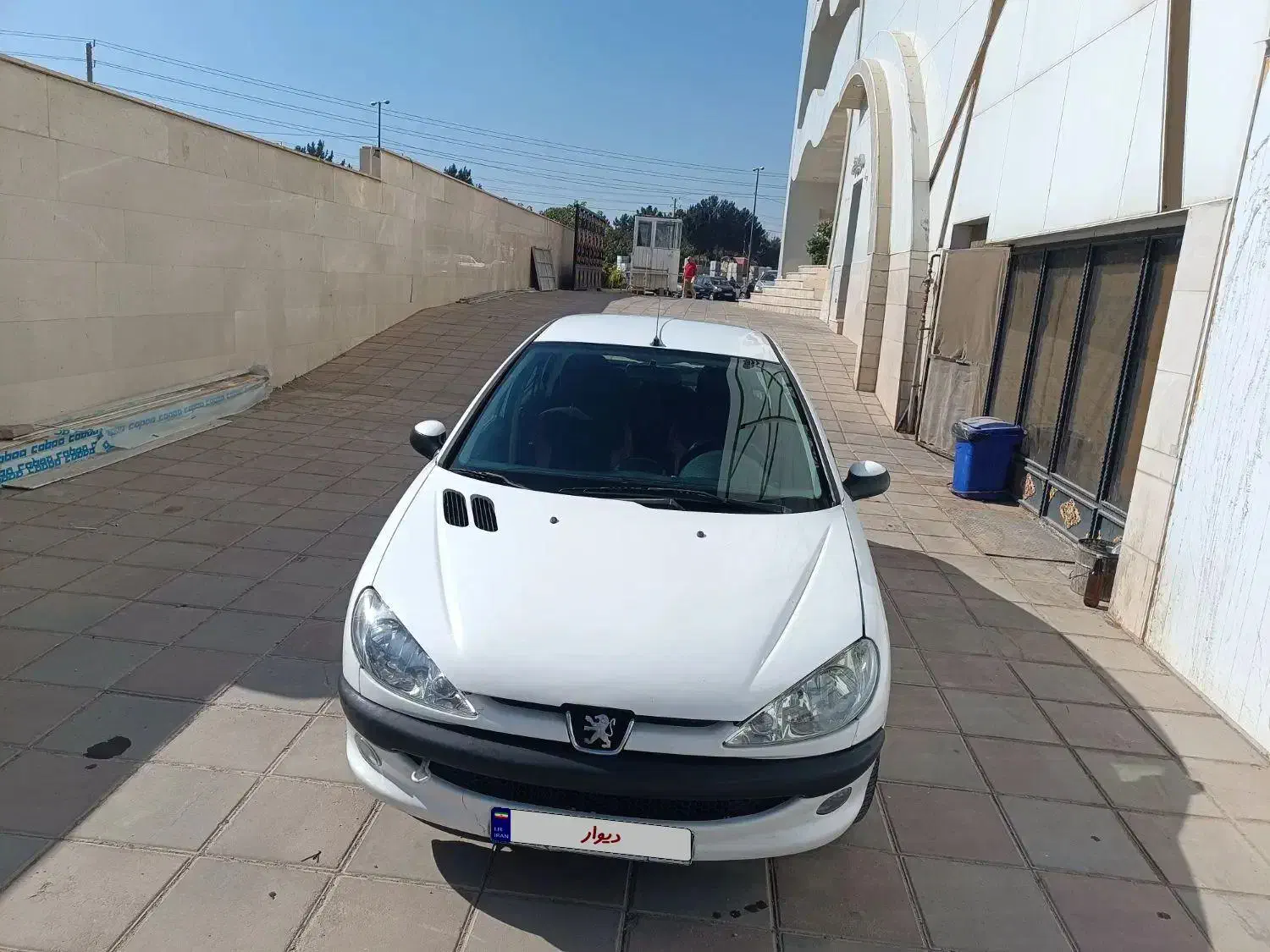 پژو ۲۰۶ صندوق دار v8 - 1393