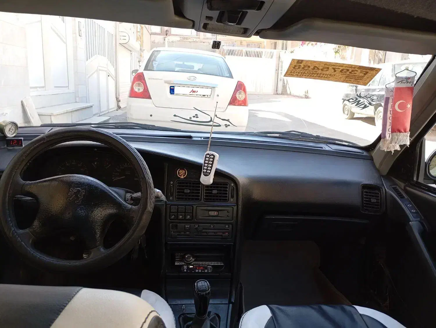 پژو 405 GLX - 1383