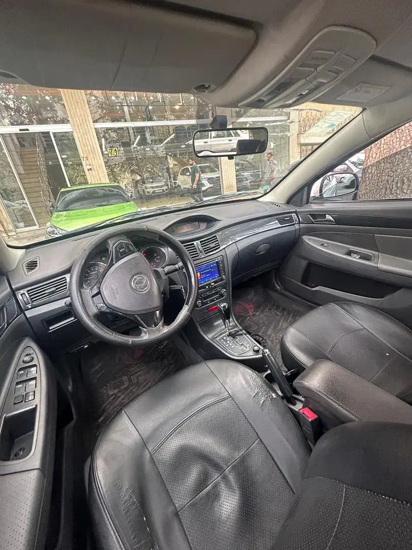 دانگ فنگ H30 کراس اتوماتیک - 1397