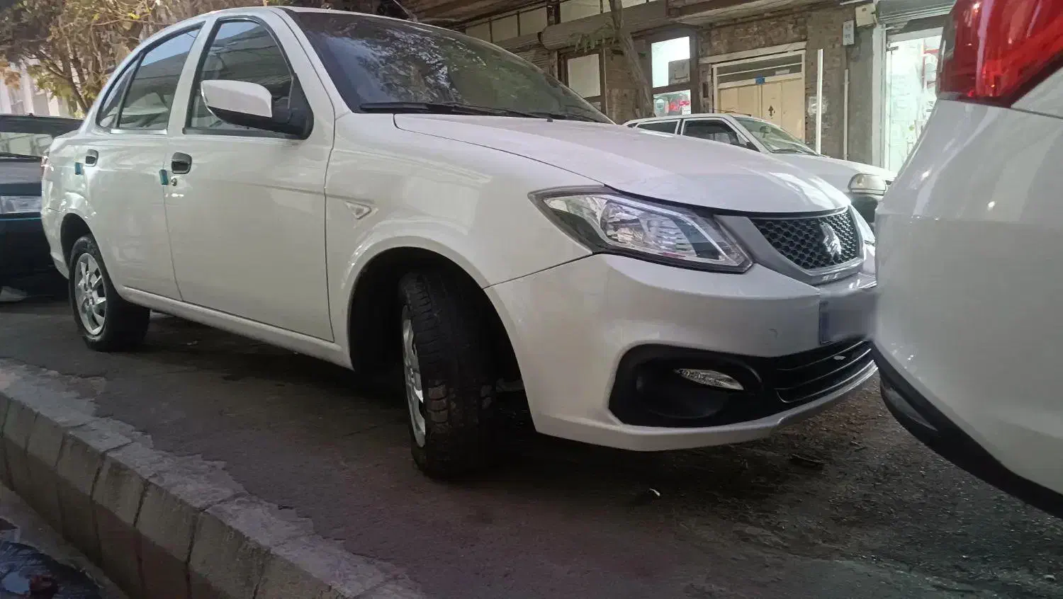 ساینا S دنده‌ای معمولی - 1400