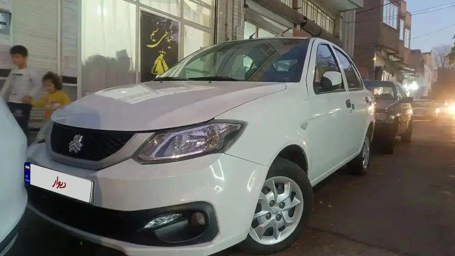 ساینا S دنده‌ای معمولی - 1400