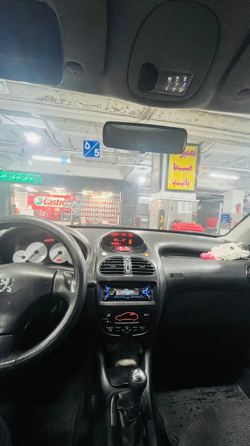 پژو ۲۰۶ صندوق دار v8 - 1393