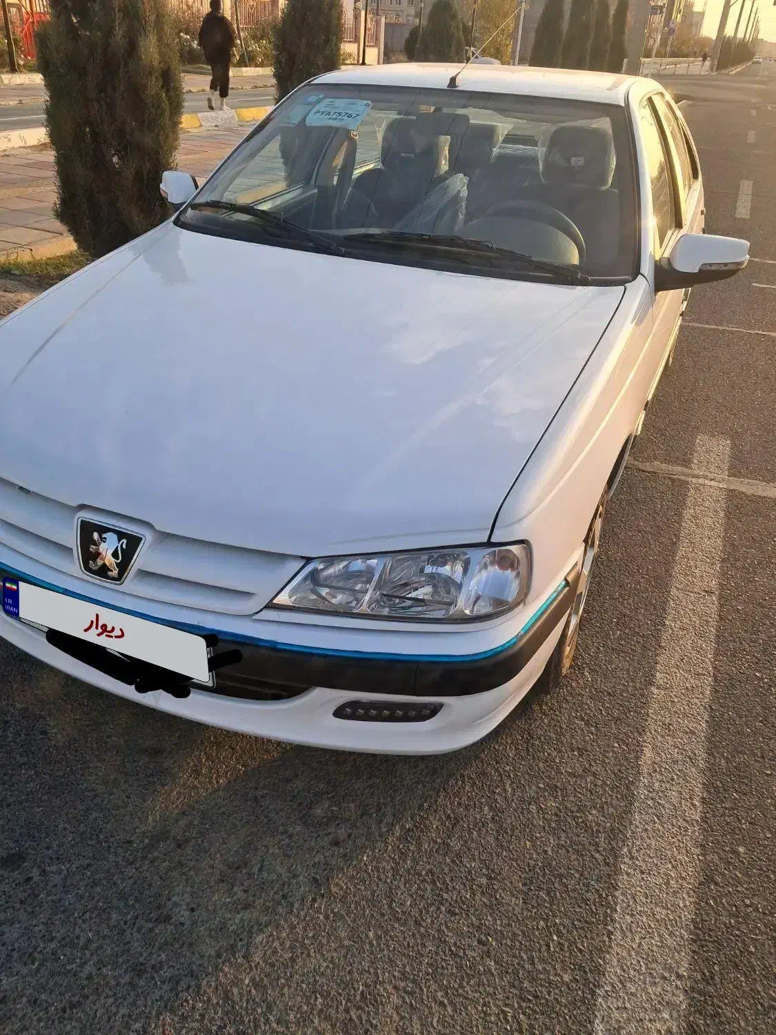 پژو پارس XU7P - 1402