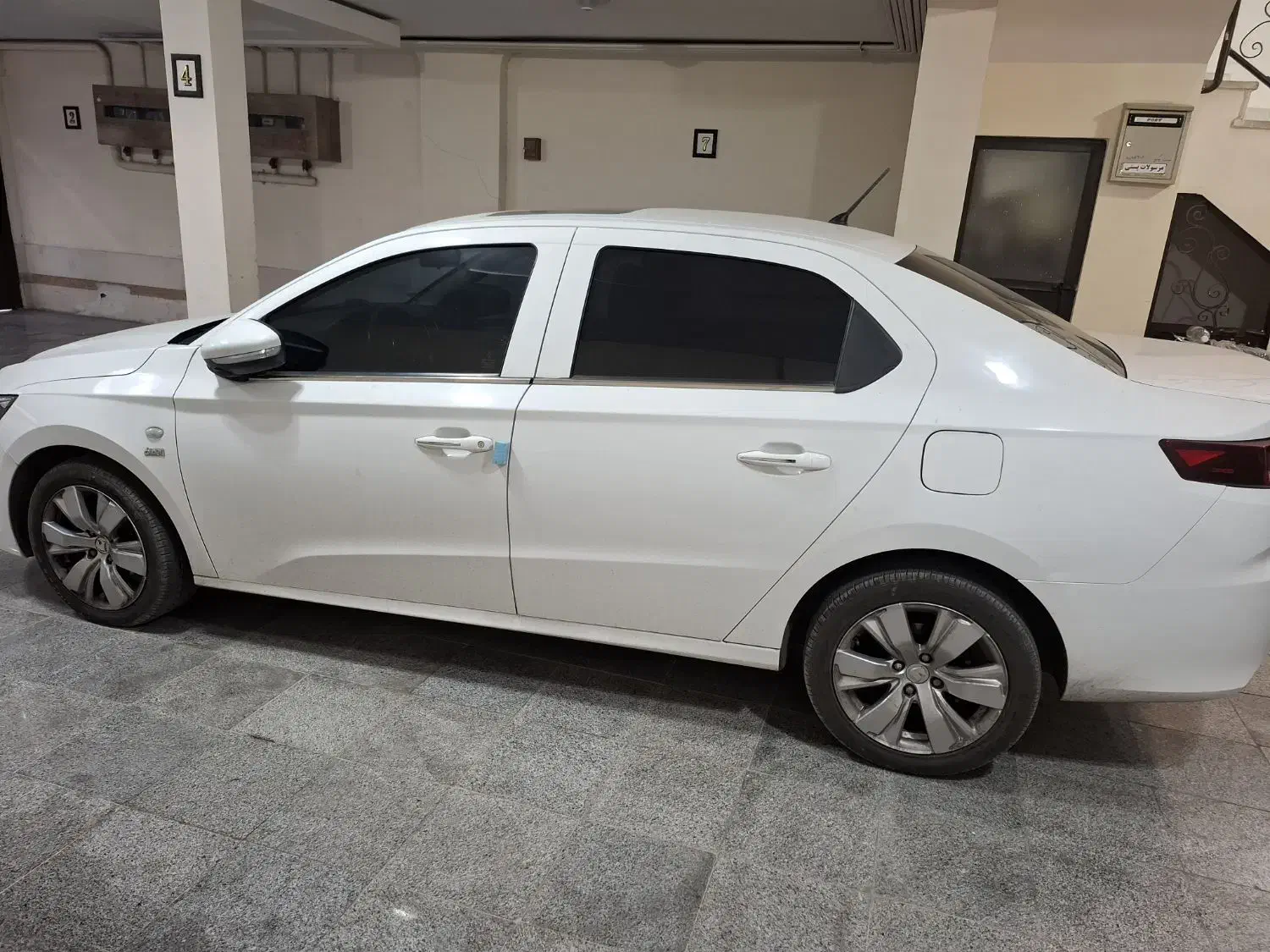 تارا اتوماتیک V2 - 1402